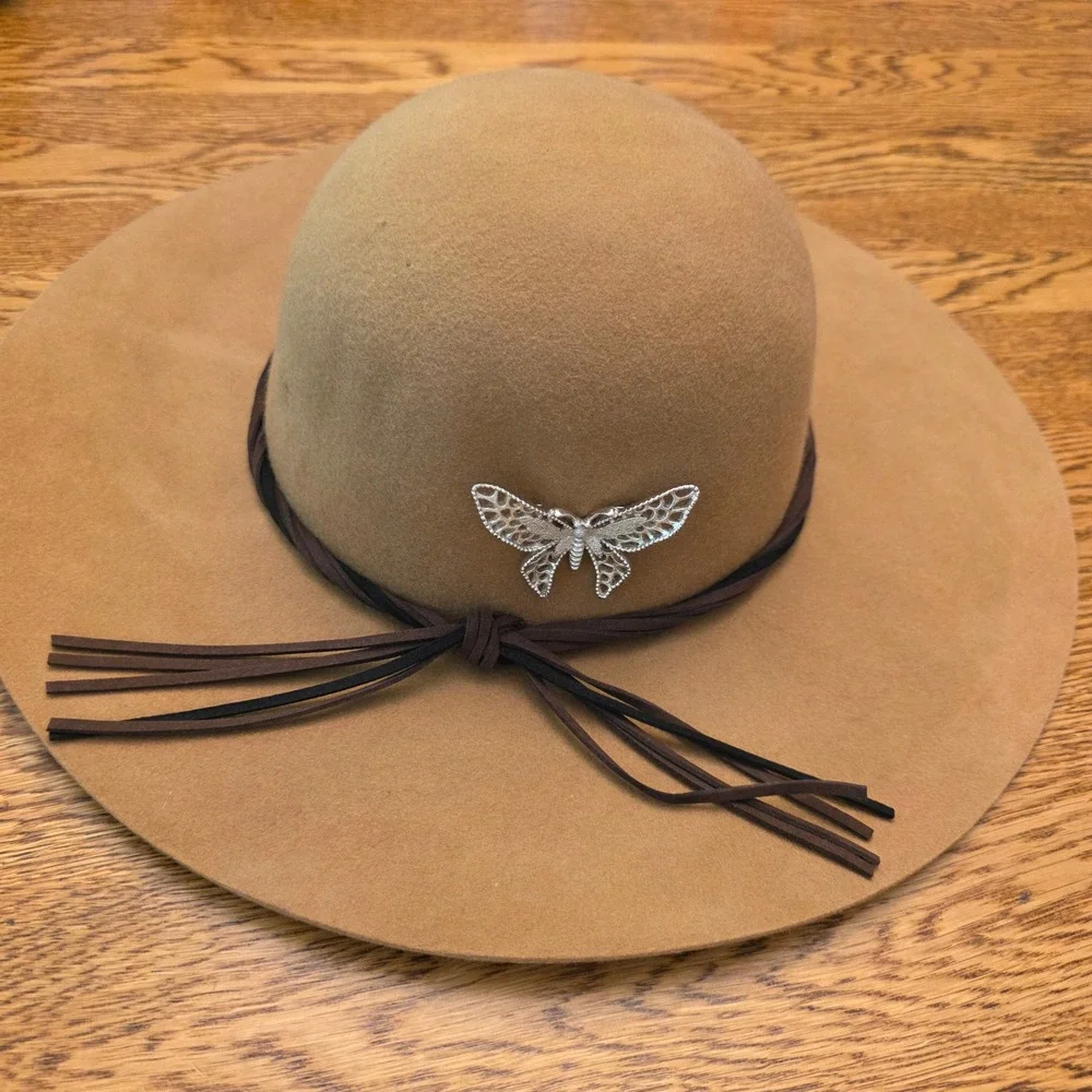 100% Wool Tan Wide Brim Floppy Hat Silver Butterfly Pin Braided Band Boho Whimsy